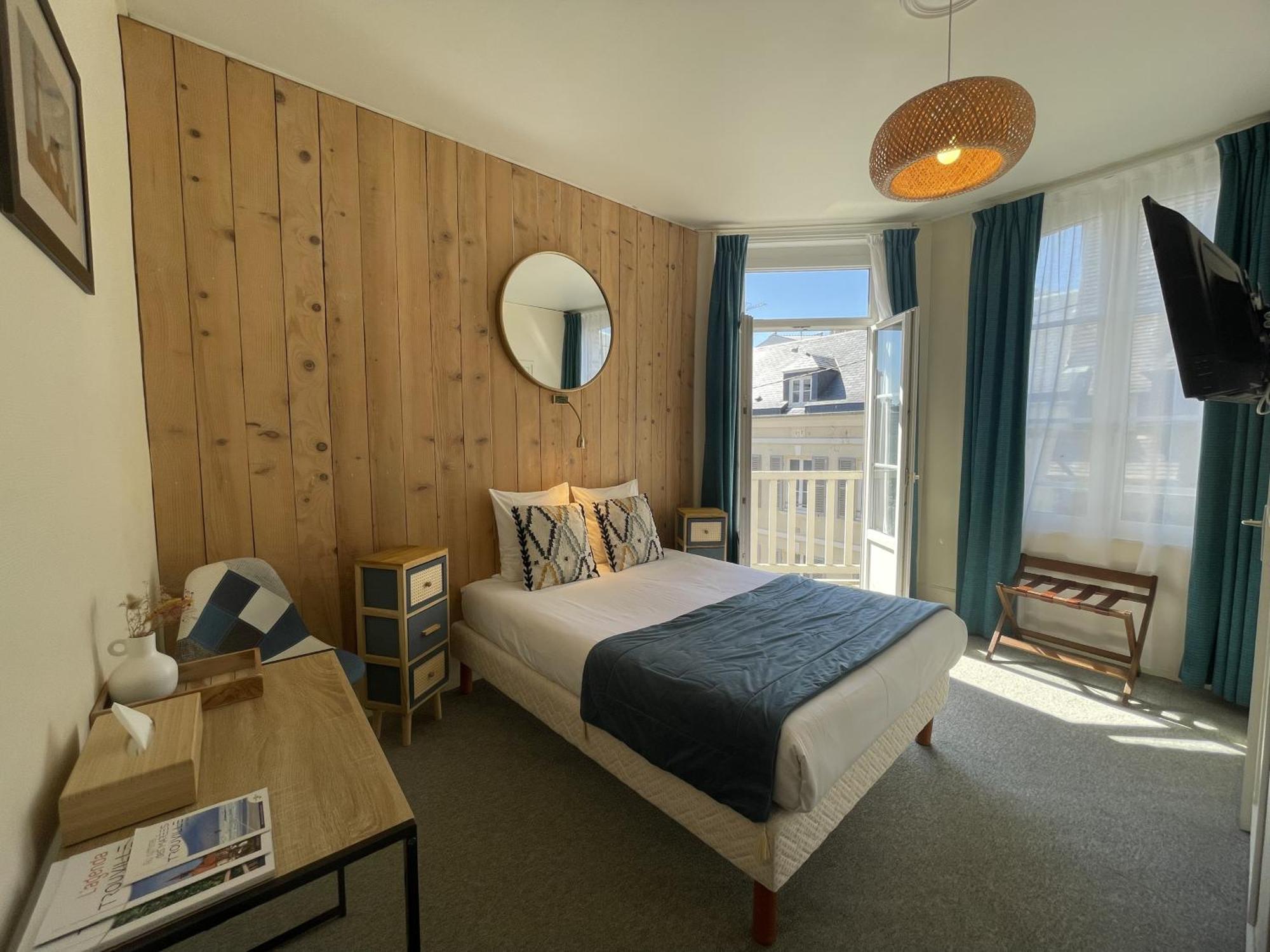 Le Trouville - Hotel De Charme Екстериор снимка