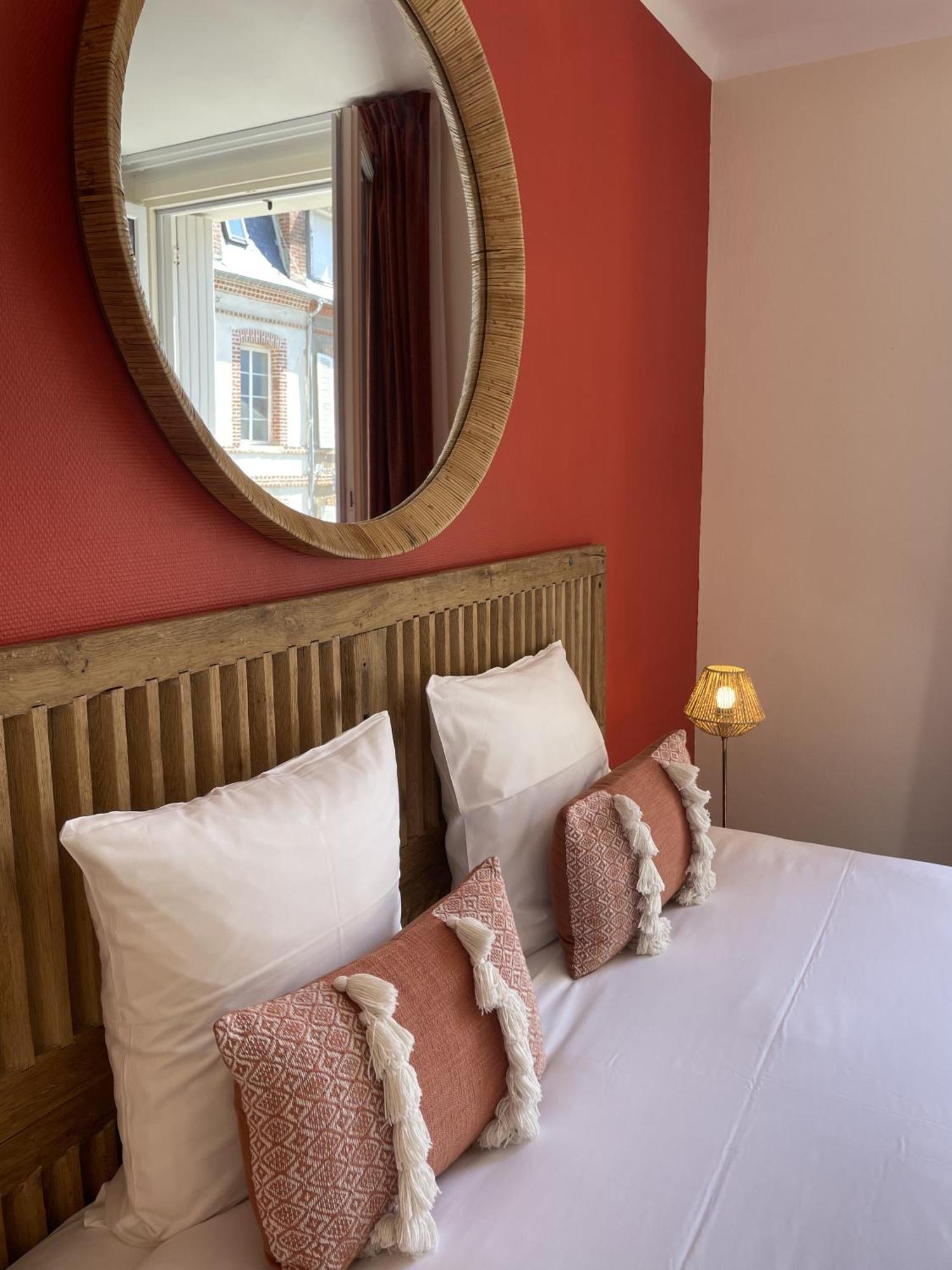 Le Trouville - Hotel De Charme Екстериор снимка